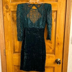 NWOT Fredricks of Hollywood dress size M